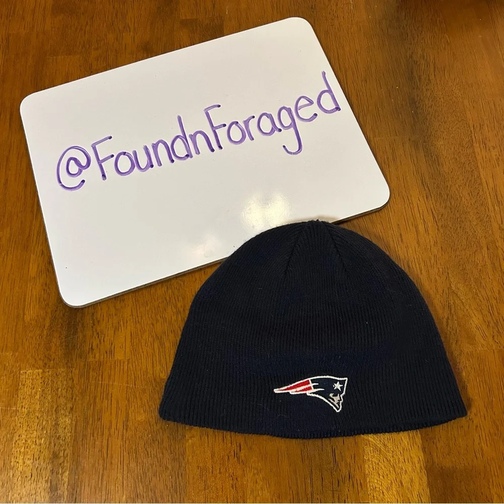 Youth New England Patriots Beanie | Navy Knit Hat | No-Fold Style (One Size)